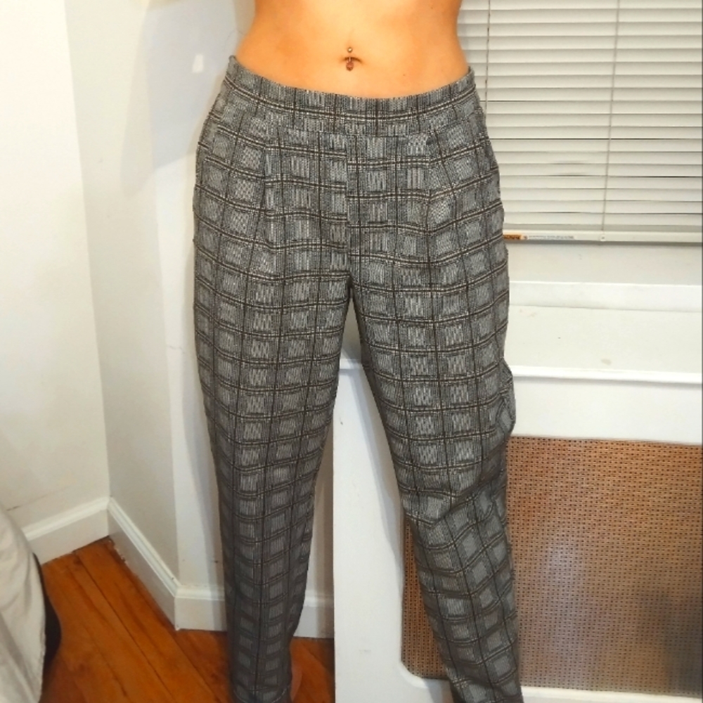 Square woman  pants